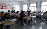 醫學技術與信息管理系  系學生會和分團委開展學習學生手冊活動