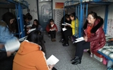 醫學技術與信息管理系班主任進宿舍宣講黨的十九大精神