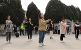 電子信息工程系分團委組織開展“你我共牽手，愛心送溫暖”志愿服務活動