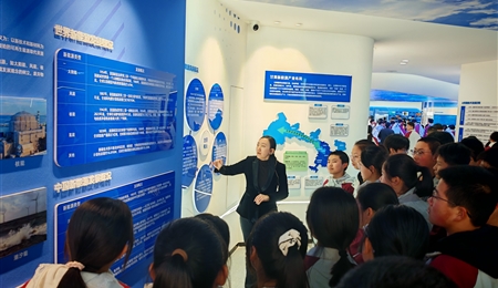 用好科技館資源提升青少年科學素養